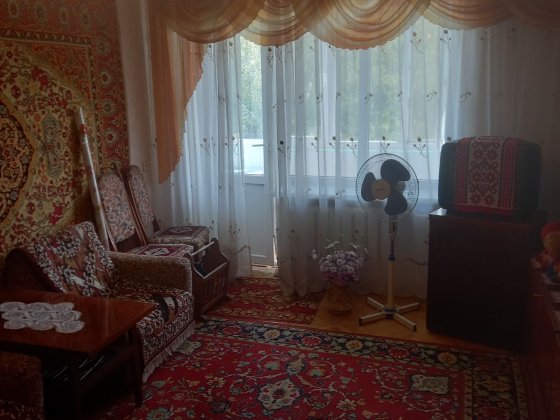 продам  двохкімнатну квартиру в м.Луцьк Луцк