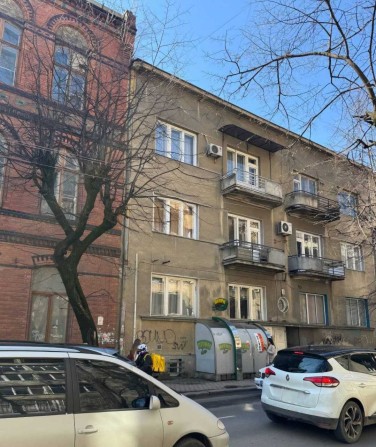 Продаю 2 кім. квартиру 68.5м2, поруч Парку Шевченка, вул. Гординського - фото 1