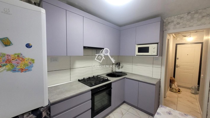 Продаж 3-кімнатної квартири на 4-Зарічному - фото 1