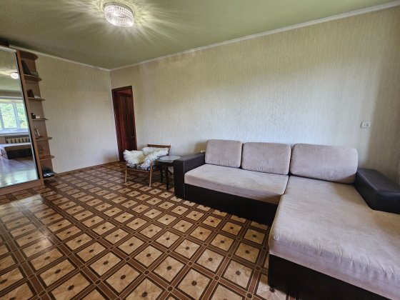 Продаж 2к вул.Невська (Ставки)/Меблі, техніка
