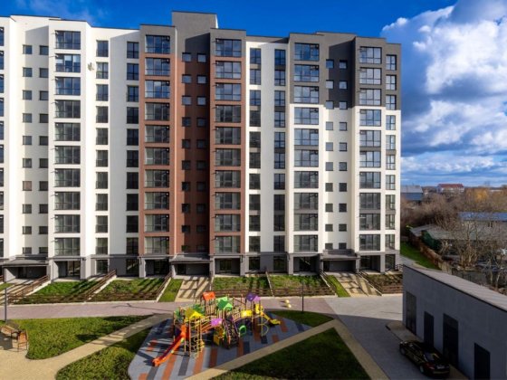 Продається двокімнатна квартира готова до ремонту Івано-Франківськ