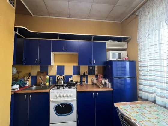 Продам 1 кімнатну квартиру в центрі міста . Кривой Рог