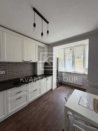 Продається затишна 2-кімнатна квартира площею 50 м², повністю готова до заселення — заїжджайте і жив - фото 1