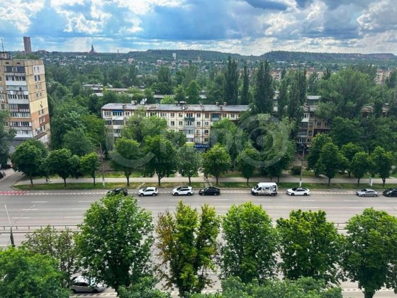 Продаж 3-х кімнатної квартири, пр. 200-річчя Кривого Рогу Кривой Рог
