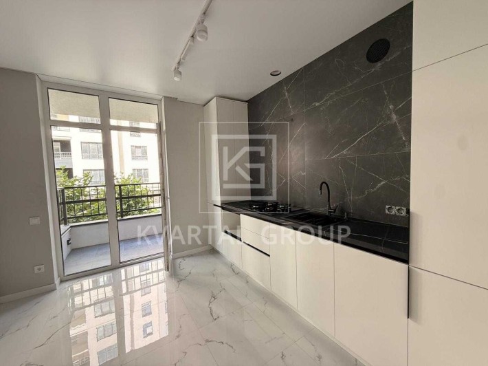 Продаж 1 кімнатної квартири з ремонтом 38 м2, ЖК Синергія Сіті - фото 1