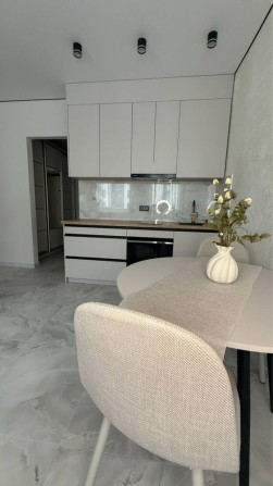 Сучасна квартира, студія в ЖК Молодість. Єоселя до 3 років - фото 1