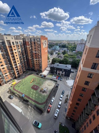 Продаж 2-кімнатної квартири з панорамним виглядом в ЖК "Яровиця". - фото 1