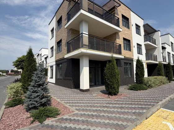 Продаж євро 3к + тереса 13 м2 Ірпінь