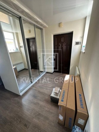 Продаж Смарт-квартира  30м2 біля Ринку Ірпеня 1267 $ м² з меблями вул. Соборна вулиця 118/19 Житлови - фото 1
