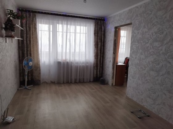 Продам квартиру на вул.Чарівній Кривой Рог
