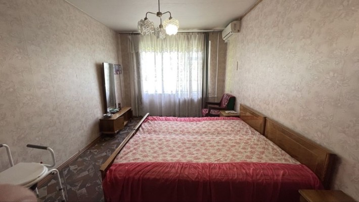 Продаж 3-кімнатної квартири вул. Генерала-Безручка, 22 ( Неделина) ,22 єВідновлення - фото 1