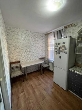 ПРОДАМ 2 кім. квартиру! СУПЕР - ЛОКАЦІЯ - Зарічанська! • ID 3318 - фото 1