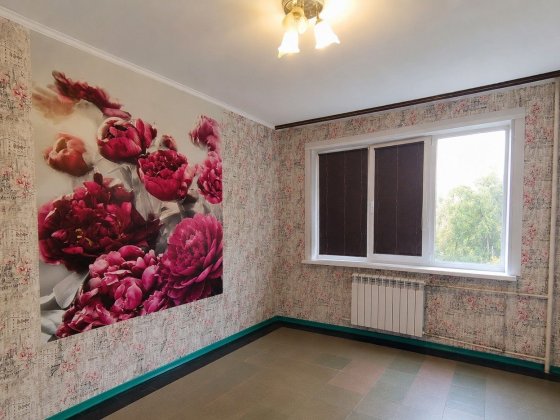 Продається двокімнатна квартира.