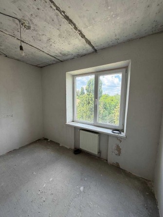 Продам 3 кімнату квартиру з автономним опаленням - фото 1
