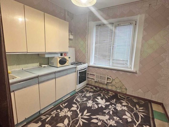 Продаж 2 к. Центр Хмельницкий