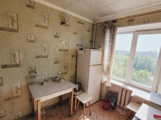 3-х комн. квартира, Даманский, улучшенной планировки, не угловая, не проходная, всё рядом Кривой Рог