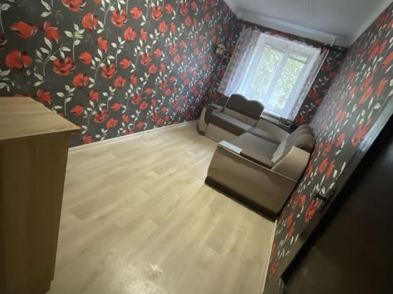 Простора 3-кімнатна квартира в Тернівському районі Кривой Рог