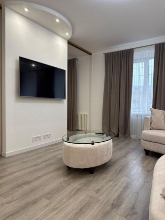 Продам 3-кімнатну квартиру - фото 1