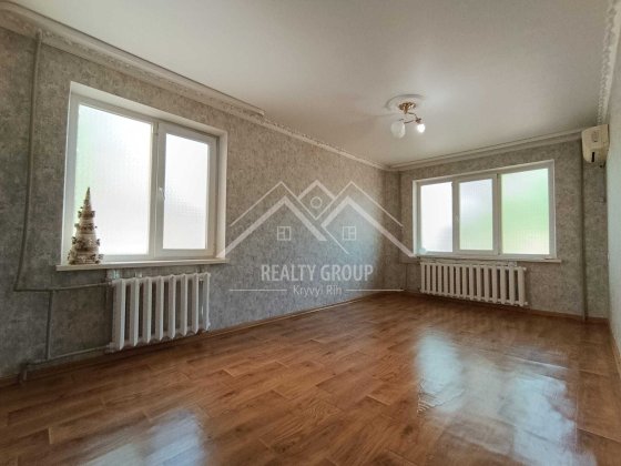 Продаж 3к квартири в ЦМ районі (Сертифікат)