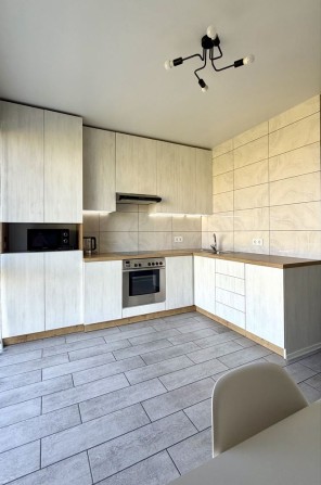Продам 1-кімнатну квартиру в новобудові , районі Щасливого - фото 1