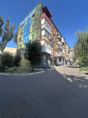 Продаж 2кімнатна квартира на Мира, по Кобилянського поряд з Макдональсом! Зручний заізд і поряд вся  - фото 1