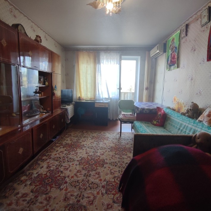 2 кімнатна на 17 кварталі по Карбишева, Сергія Гладуша - фото 1