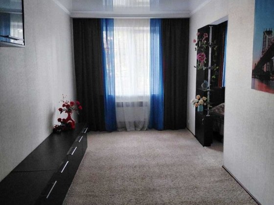 2-кімн. 40 м² на ЧЕРВОНІЙ ЛІНІЇ | 1 поверх | автономне опалення | потенціал добудови та під бізнес Кривой Рог