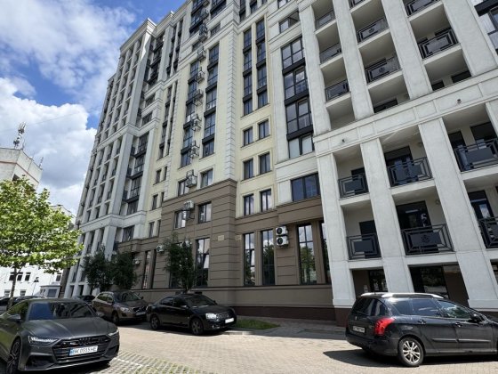 Lux Apartment новобудова Рівне