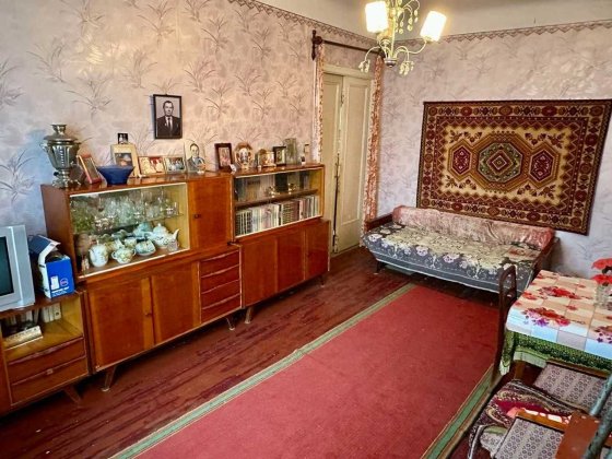 Продаж 3-кімн ПРОСТОРОЇ сталінки вул. Криворіжсталі