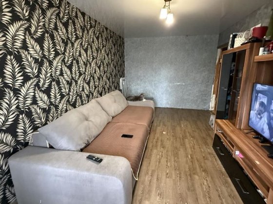Продається 2 кімнатна квартира  в Покровському районі. Кривой Рог