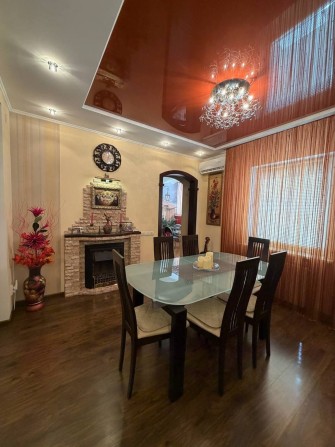 Продам 4 кімнатну квартиру на Інгульці по пр. Перемоги - фото 1