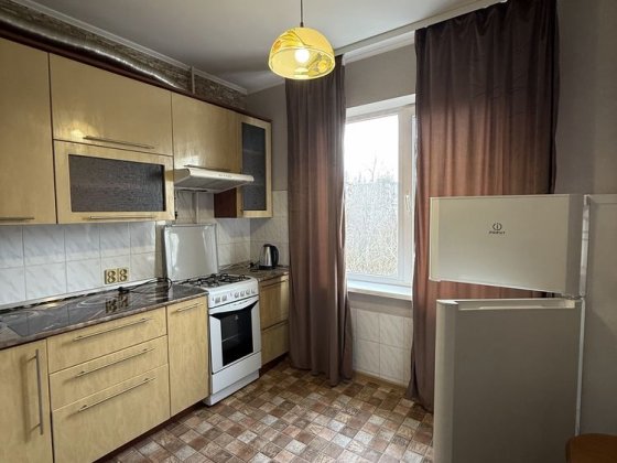 Продам однокімнатну квартиру на Захисників   Маріуполя,3 Рівне