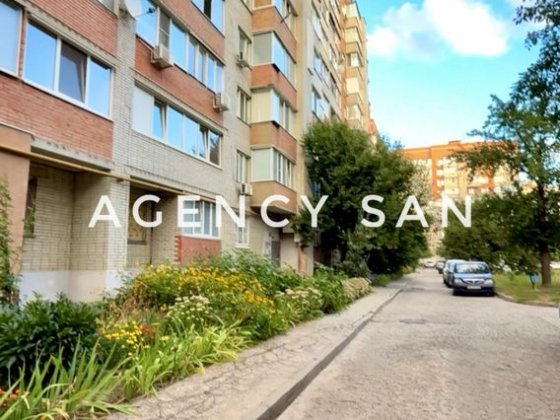 Продаж 3к квартири вул. Металлургів Суми