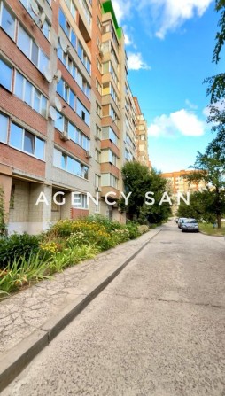 Продаж 3к квартири вул. Металлургів - фото 1