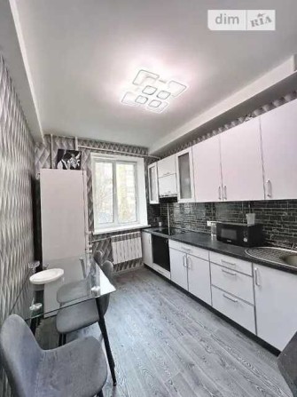 Продаж 2 кімнатної квартири Центр №21372 - фото 1