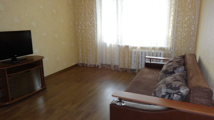Продам 1-кімнатну квартиру з ремонтом! - фото 1