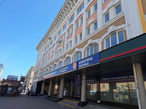Квартира під ваші мрії .115 кв.м. ЦЕНТР.Соборна. Ровно