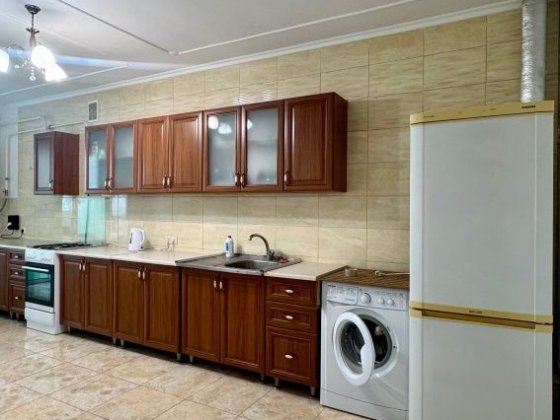 Продам 2-кімн. квартиру 83м², ІНДИВІДУАЛЬНЕ ОПАЛЕННЯ, 2 поверх ЄВІДНОВЛЕННЯ Суми