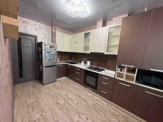 Продаж 1 кімнатної квартири 4/9 пов, Індив газ опал. Новобудова Розсошенці №20624 Полтава