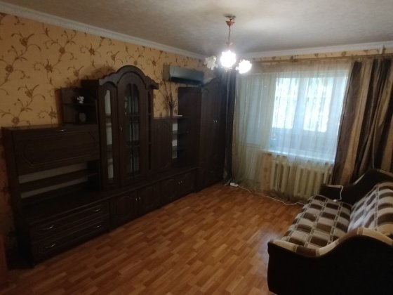 2к квартира, пр-т.  М. Лушпи 35, 10 мікр, 1 поверх Сумы