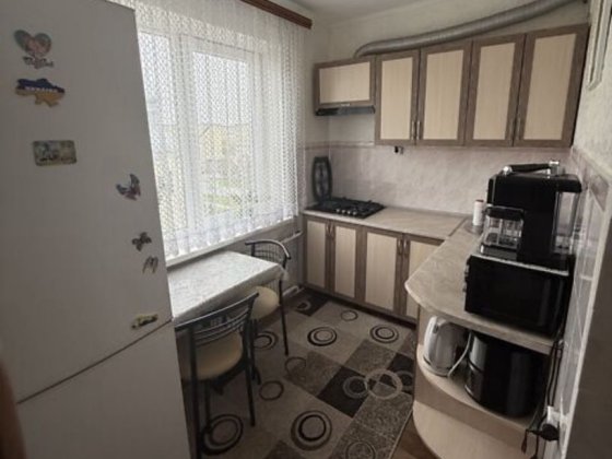 ПРОДАЖ 2 кім вул. 15 квітня Тернополь