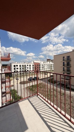 Терміновий продаж дешевої квартири в новобудові 40м2. - фото 1