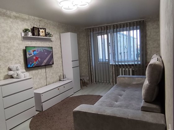 Продам 3-кімнатну квартиру в центрі Сумы