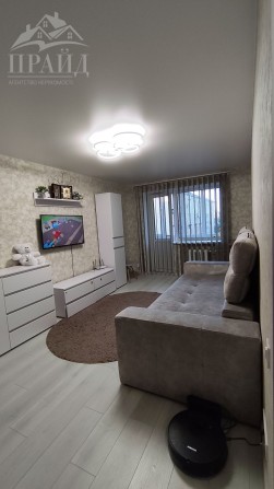 Продам 3-кімнатну квартиру в центрі - фото 1