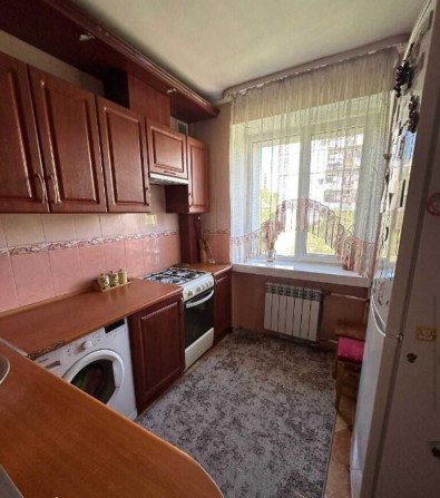 Продам Виставка 2кв Зарічанская 49500 ремонт - фото 1