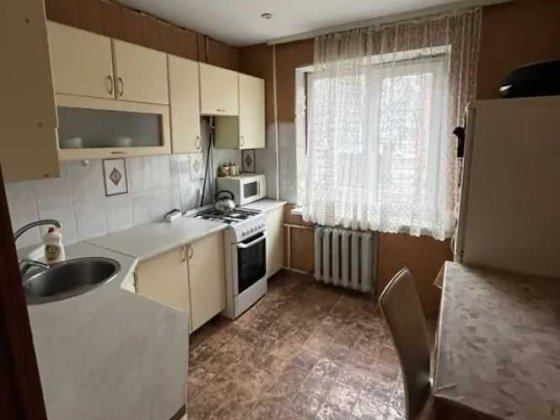 2х кімнатна на Пд-Зх по Львівському шосе (біля Базару), 2й поверх, 52м2 Хмельницкий