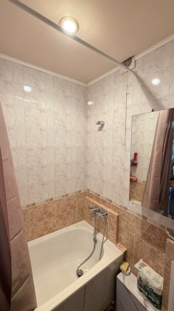 Продам 1 кімнатну квартиру по вул Безручка - фото 1