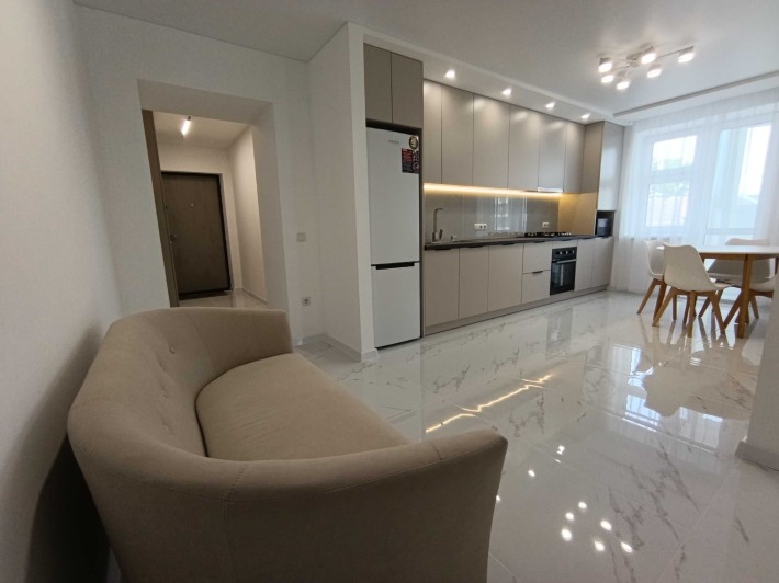 Продаж нової квартири поблизу Центру - фото 1