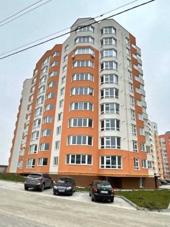 2-кімнатна квартира на Виставці, площа 71 м², кухня 18 м² - фото 1
