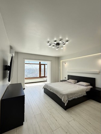 Продаж 3к квартири. Меблі, техніка. мкрн. Озерна - фото 1